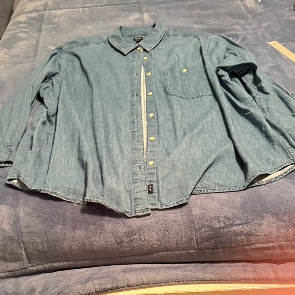 Lee Light Blue Denim Button-Up Blouse